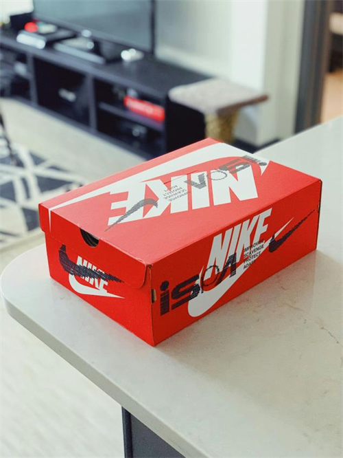 กล่องบรรจุภัณฑ์ IKE